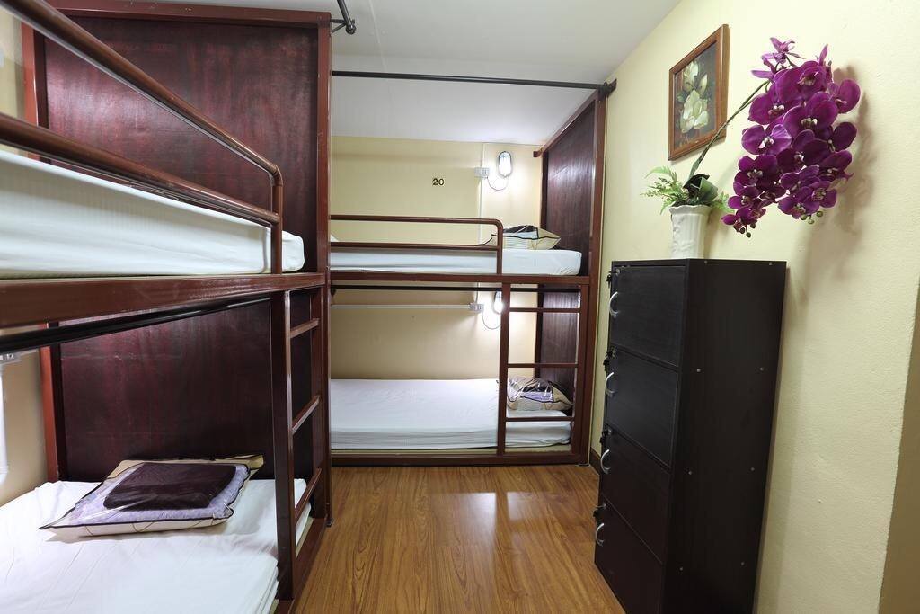 @ Home Hostel Services